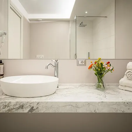 Secrete Bed & Breakfast